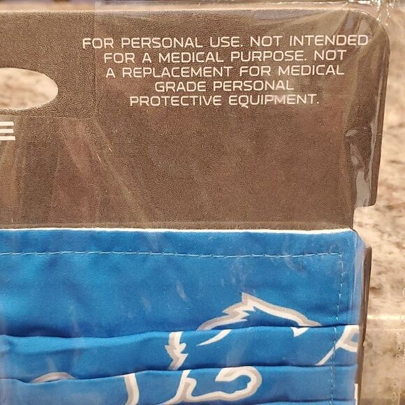 Detroit Lions Facemasks pack of 2 NFL - Picture 4 of 7